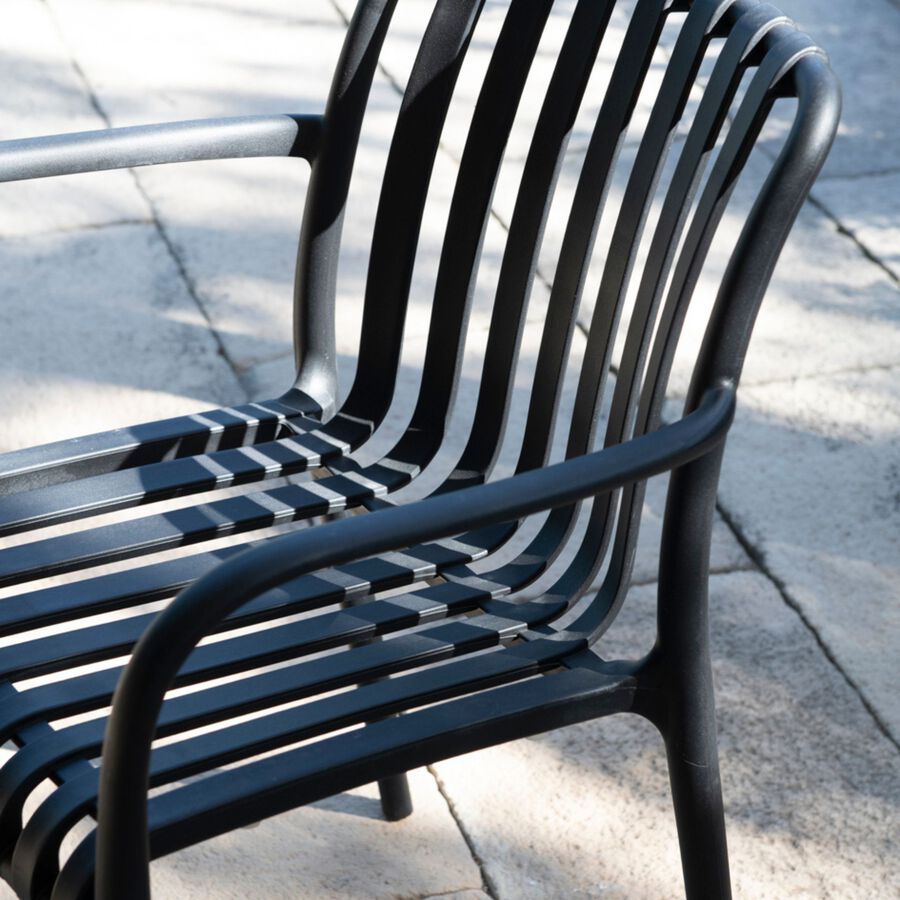 Silla de jard&iacute;n negra Happel 55x81x57cm