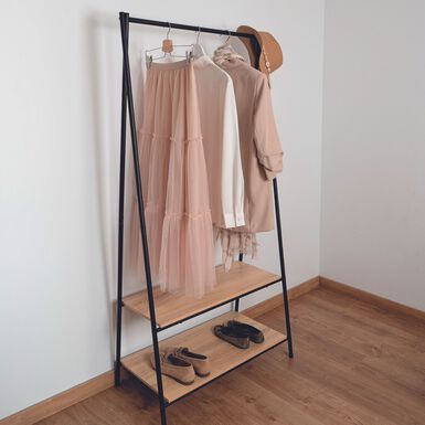 Perchero con dos estantes de acero y madera MDF Bruno 80x40x160cm