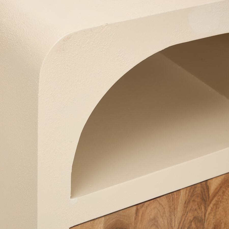 C&oacute;moda de microcemento y madera de acacia Kurli 90x50x78 Clau&Chloe