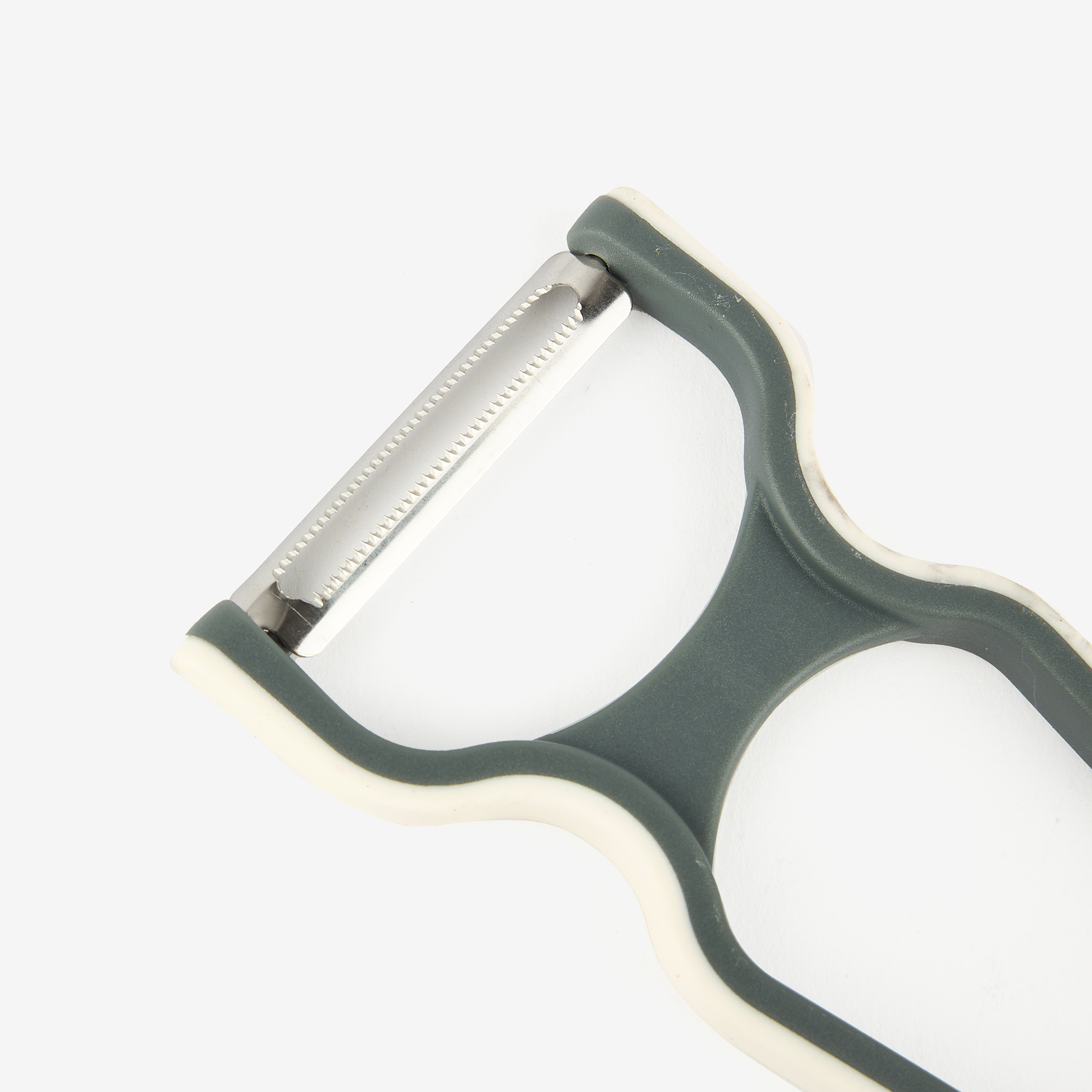 Set de 3 peladores de acero inoxidable y plástico 12cm