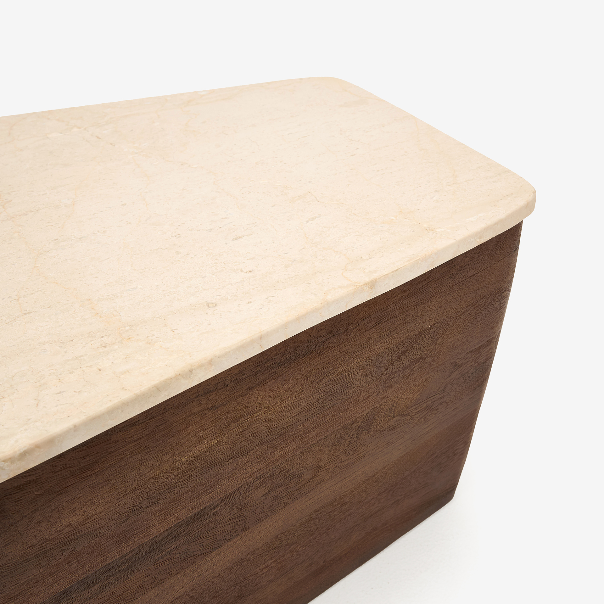 Mesa de centro de m&aacute;rmol Se&uacute;l 128x63x36cm Clau&Chloe