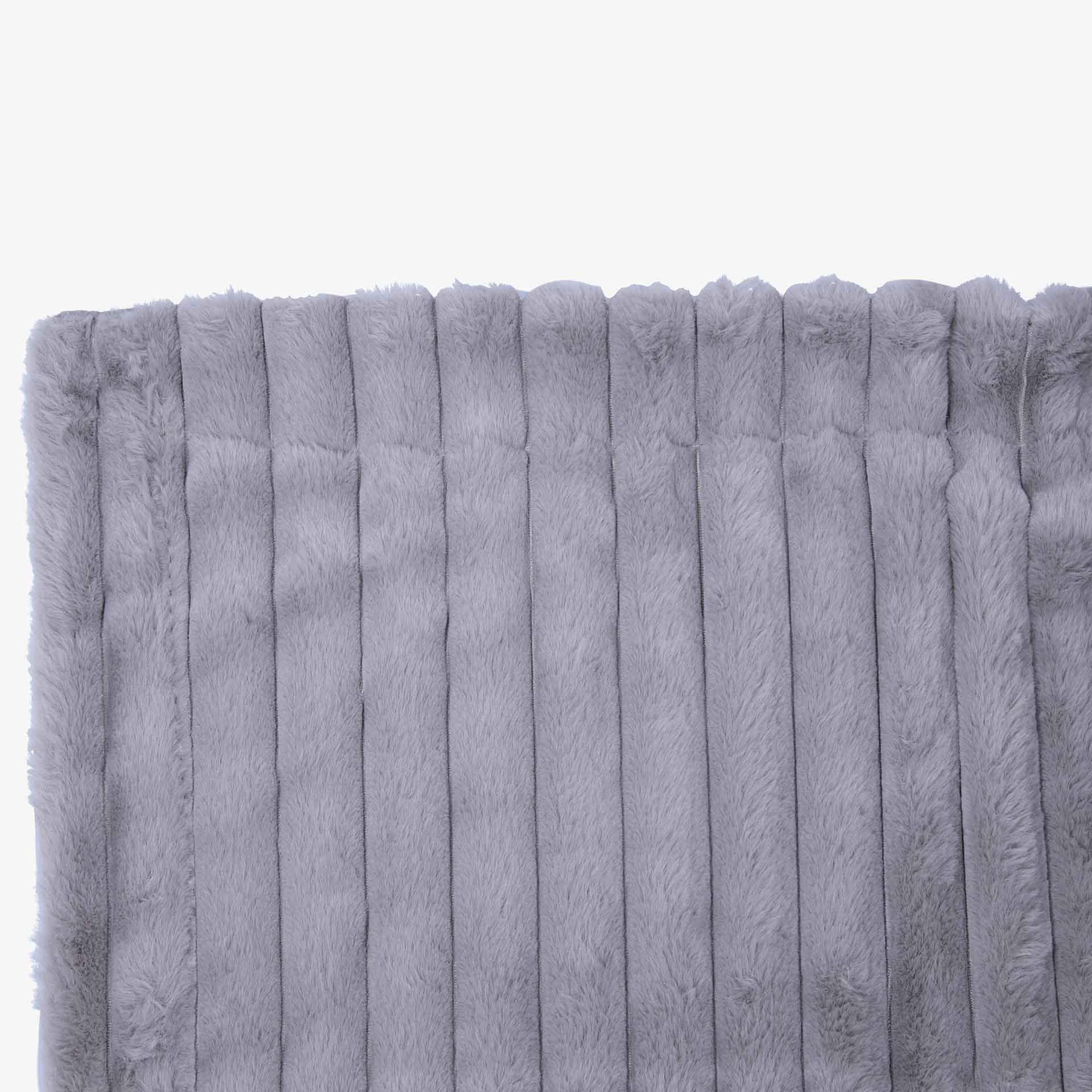 Manta efecto pelo gris Lineo 130x150cm