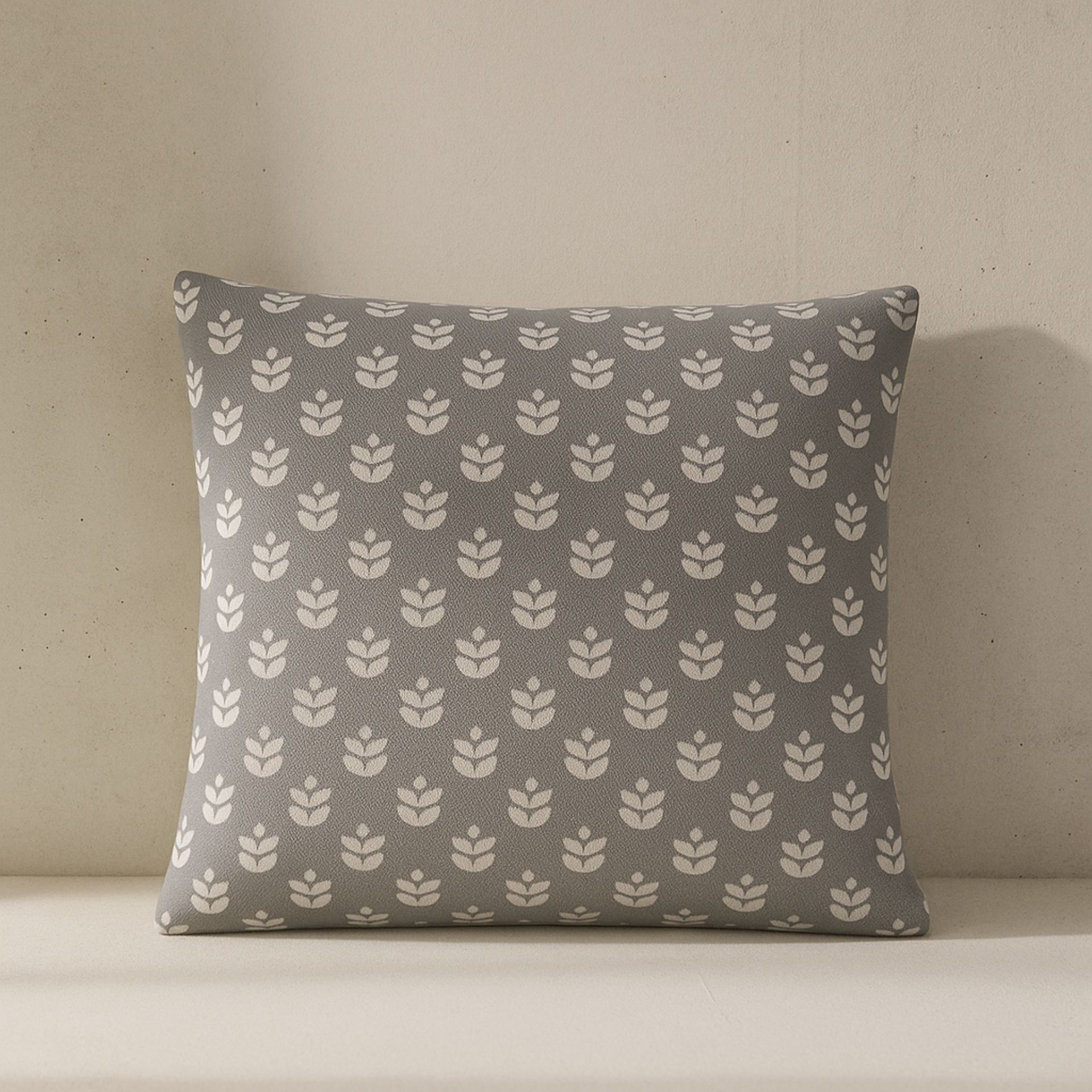 Coj&iacute;n gris Mohn 45x45cm