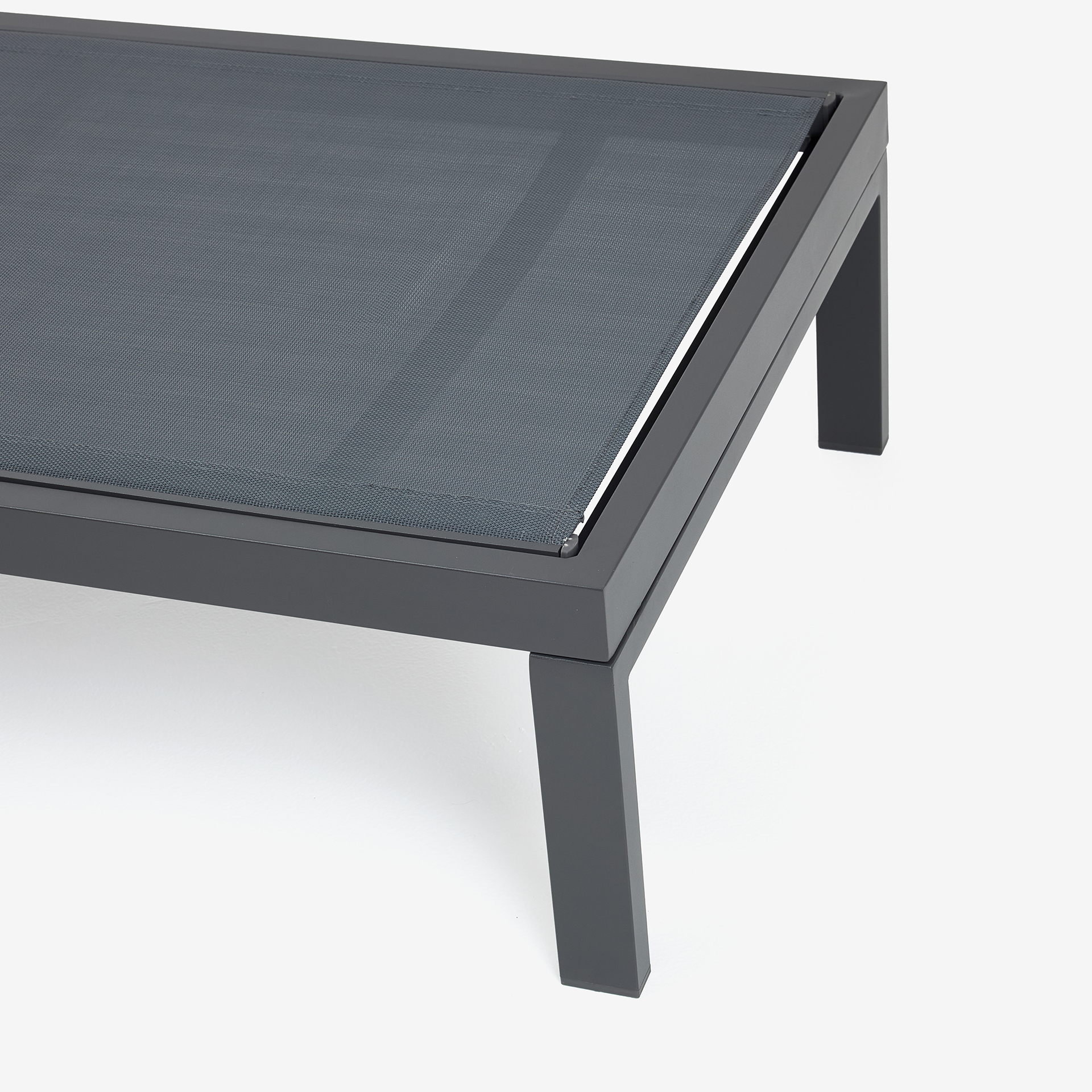 Tumbona reclinable de aluminio con ruedas gris 64x200x89cm