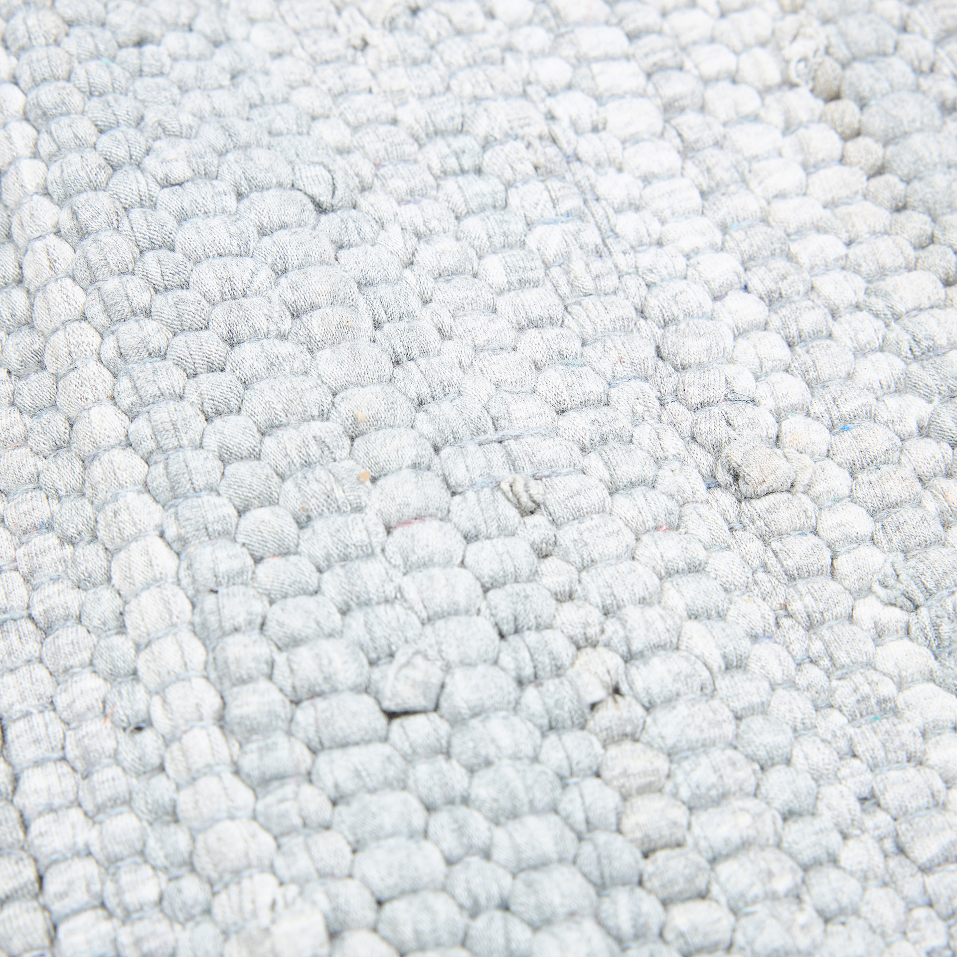 Alfombra con flecos topo 50x80cm