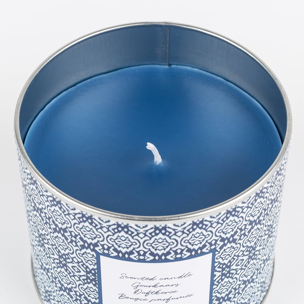 Vela con vaso de cristal aromática