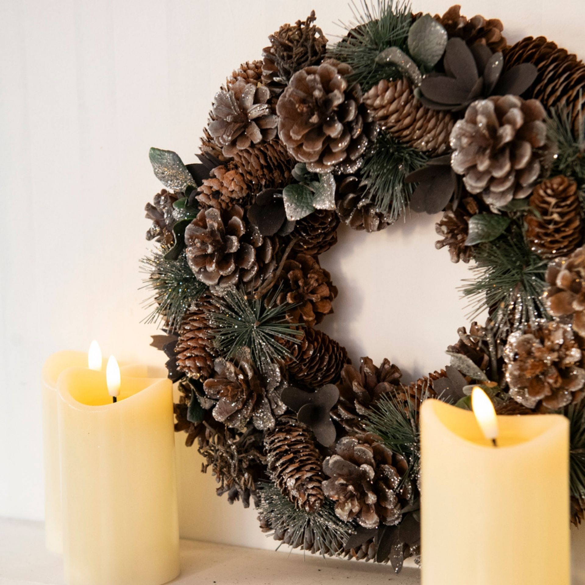 Vela decorativa LED beige Ø7x15cm