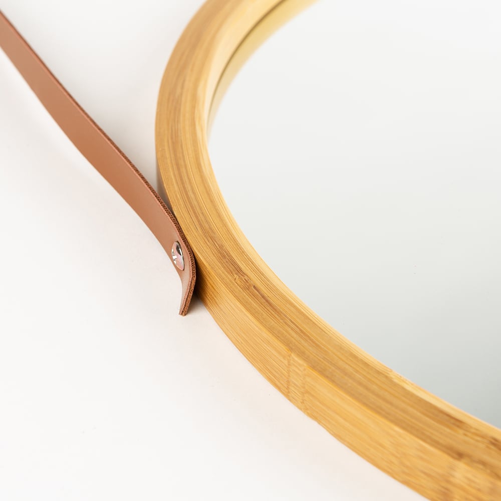 Espejo con asa de bamb&uacute; &Oslash;38cm