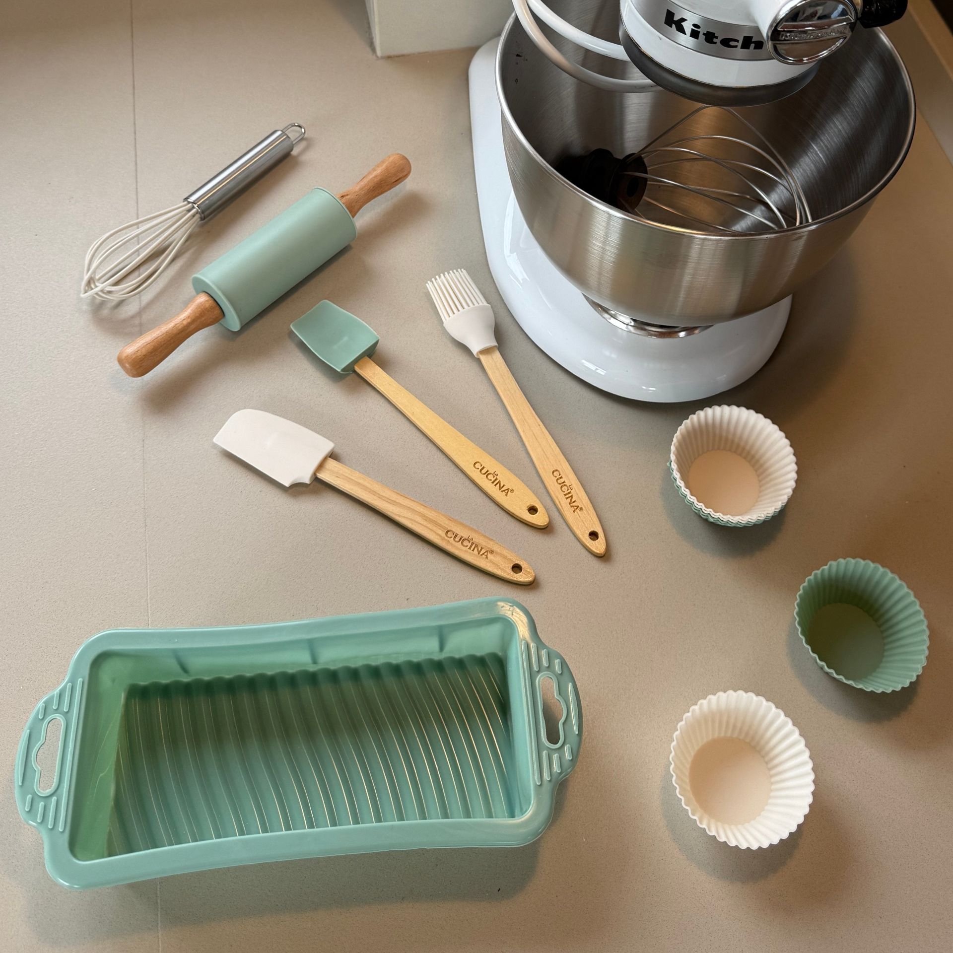 Set de reposter&iacute;a infantil de 12 piezas