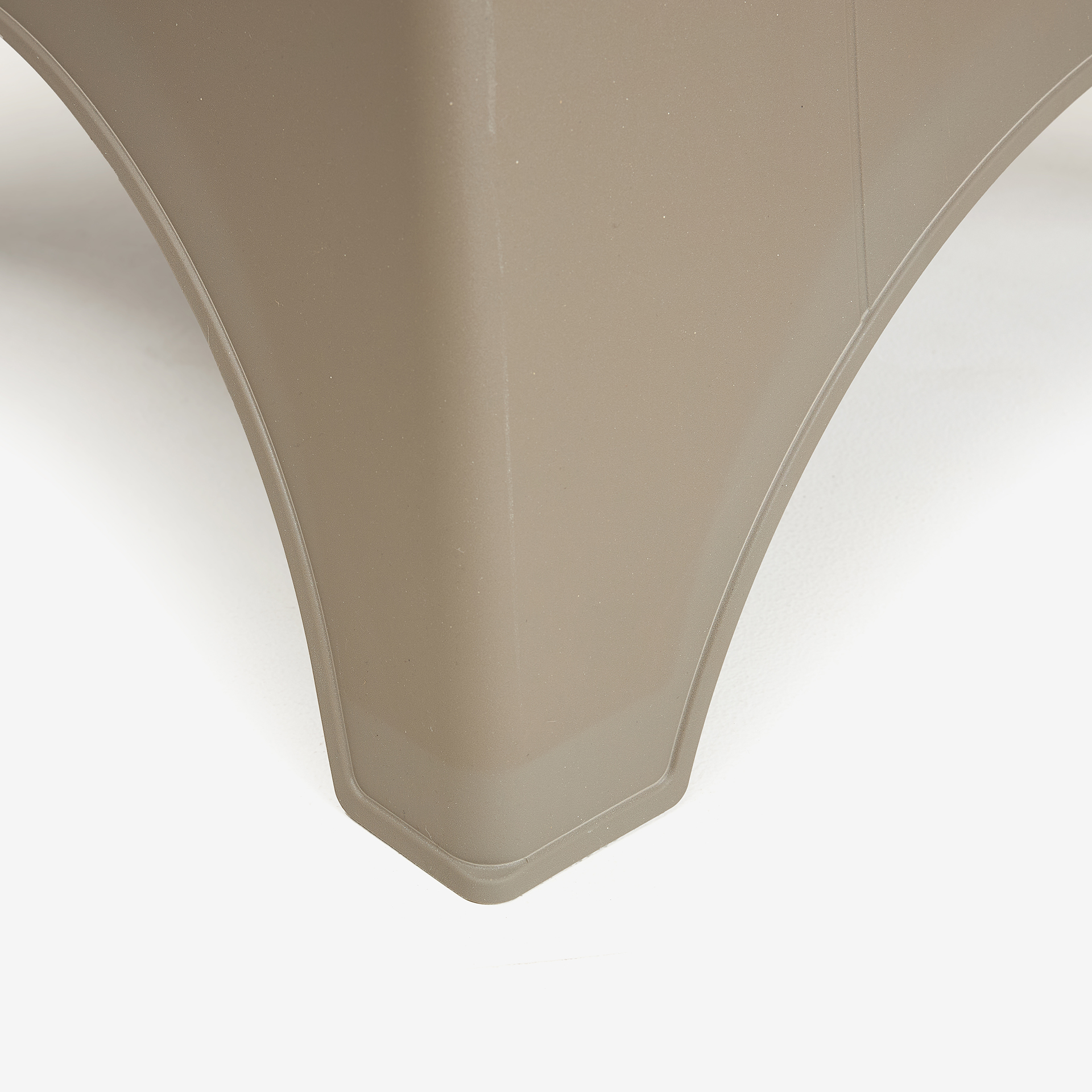 Silla de jard&iacute;n apilable de polipropileno taupe Patmos 78x71x79cm