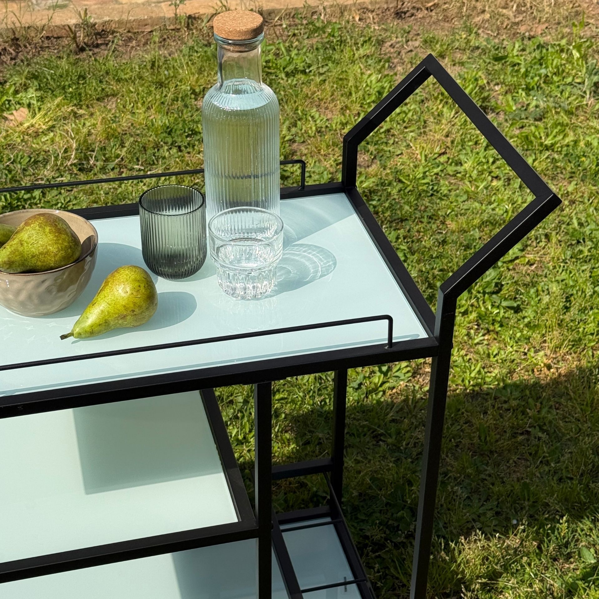 Camarera de metal y cristal negro 38x70x86cm