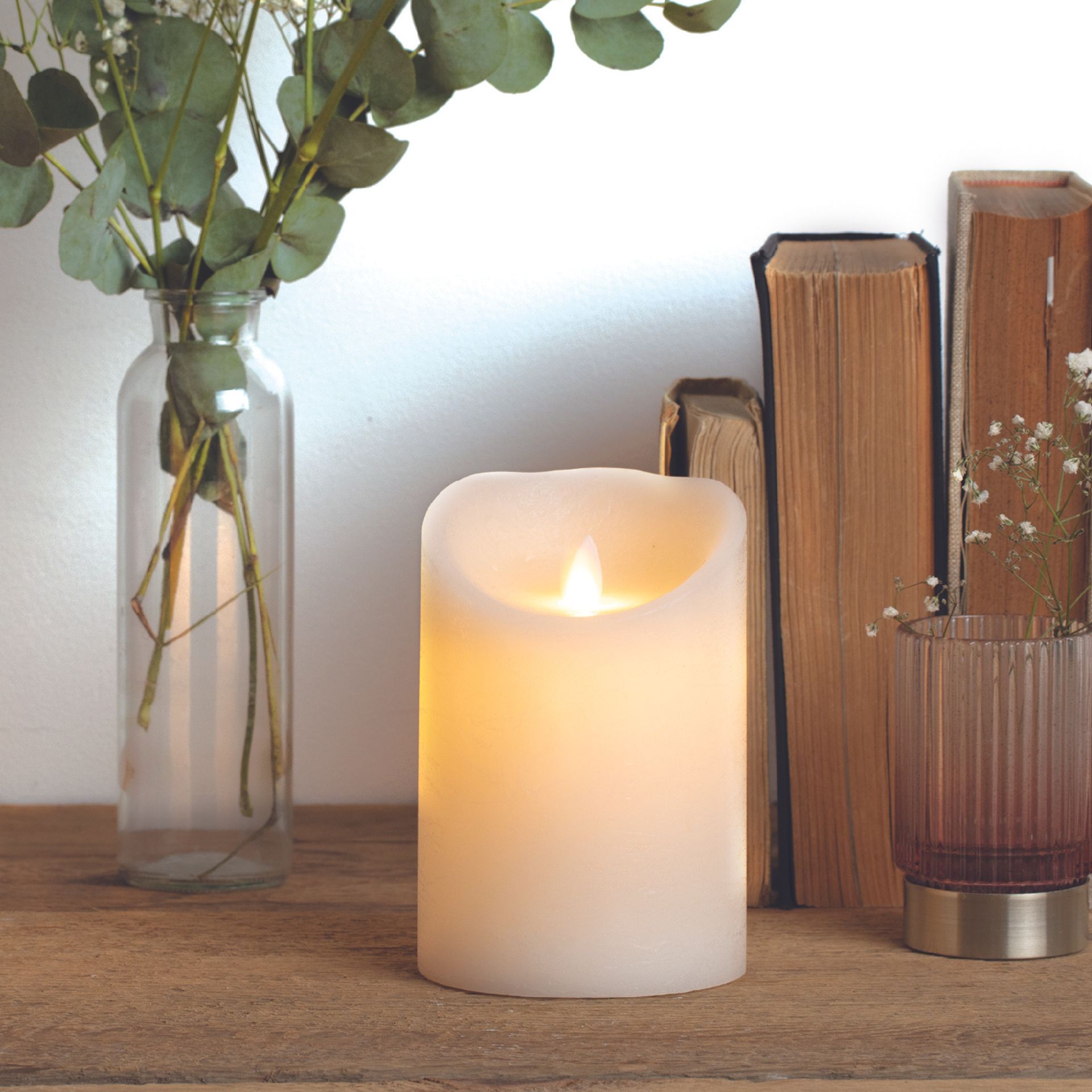 Vela LED blanca &Oslash;10x20cm