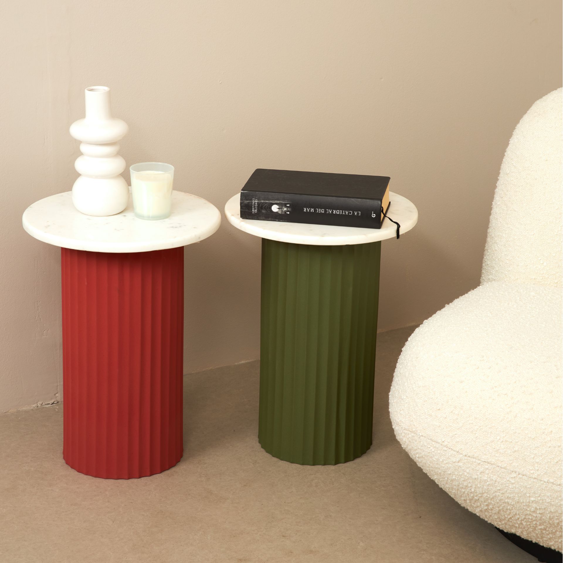 Mesa auxiliar de m&aacute;rmol teja Prazer &Oslash;36x47 Clau&Chloe