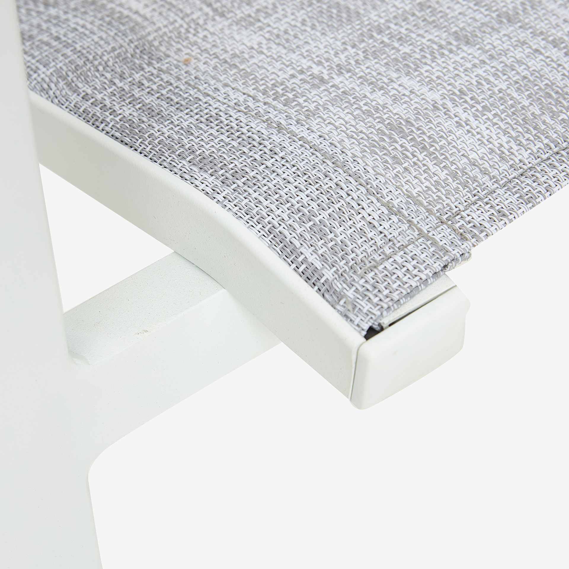 Silla de jardín apilable de aluminio y textilene blanca 58x65x91,5cm