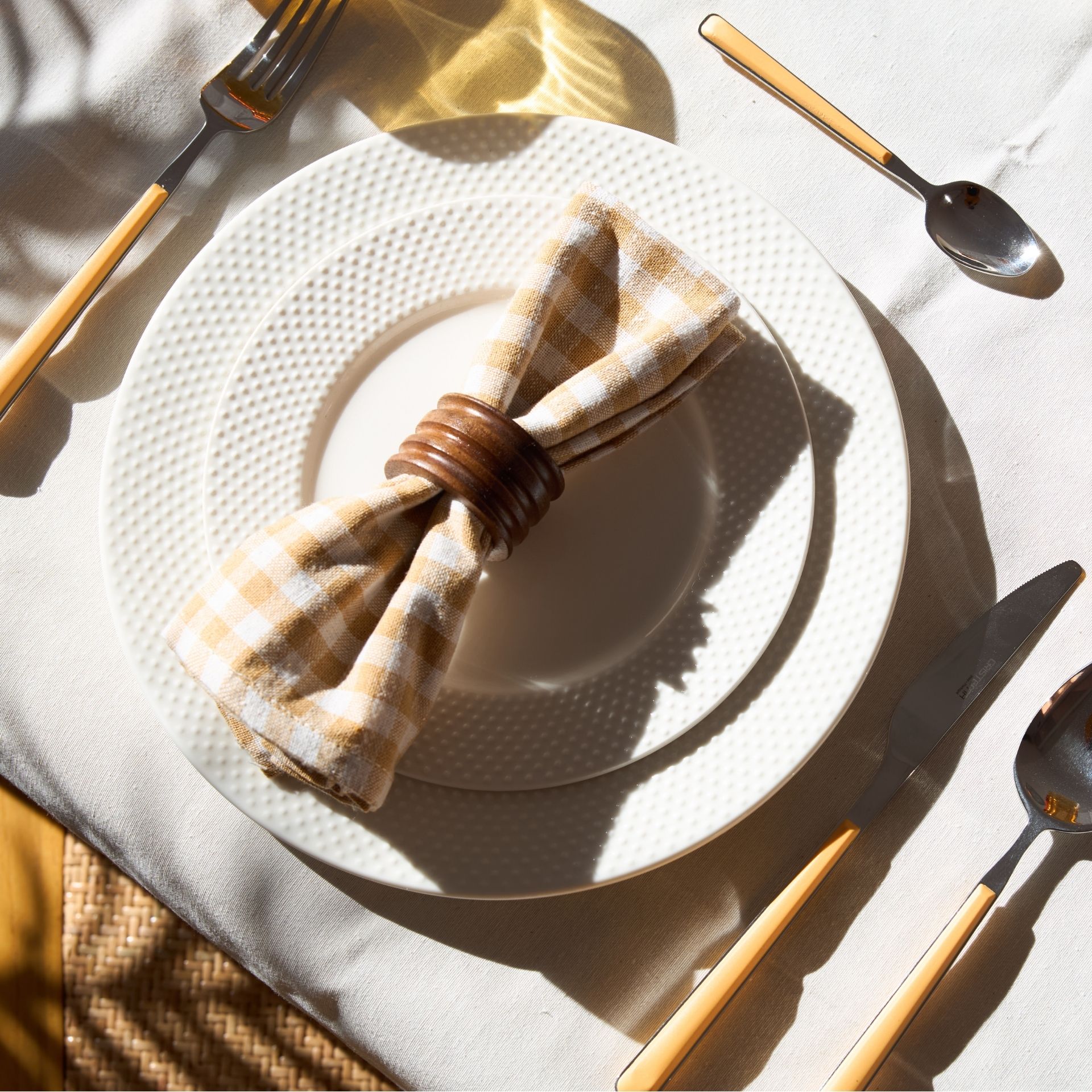 Vajilla de 12 piezas de cer&aacute;mica blanca Meloni