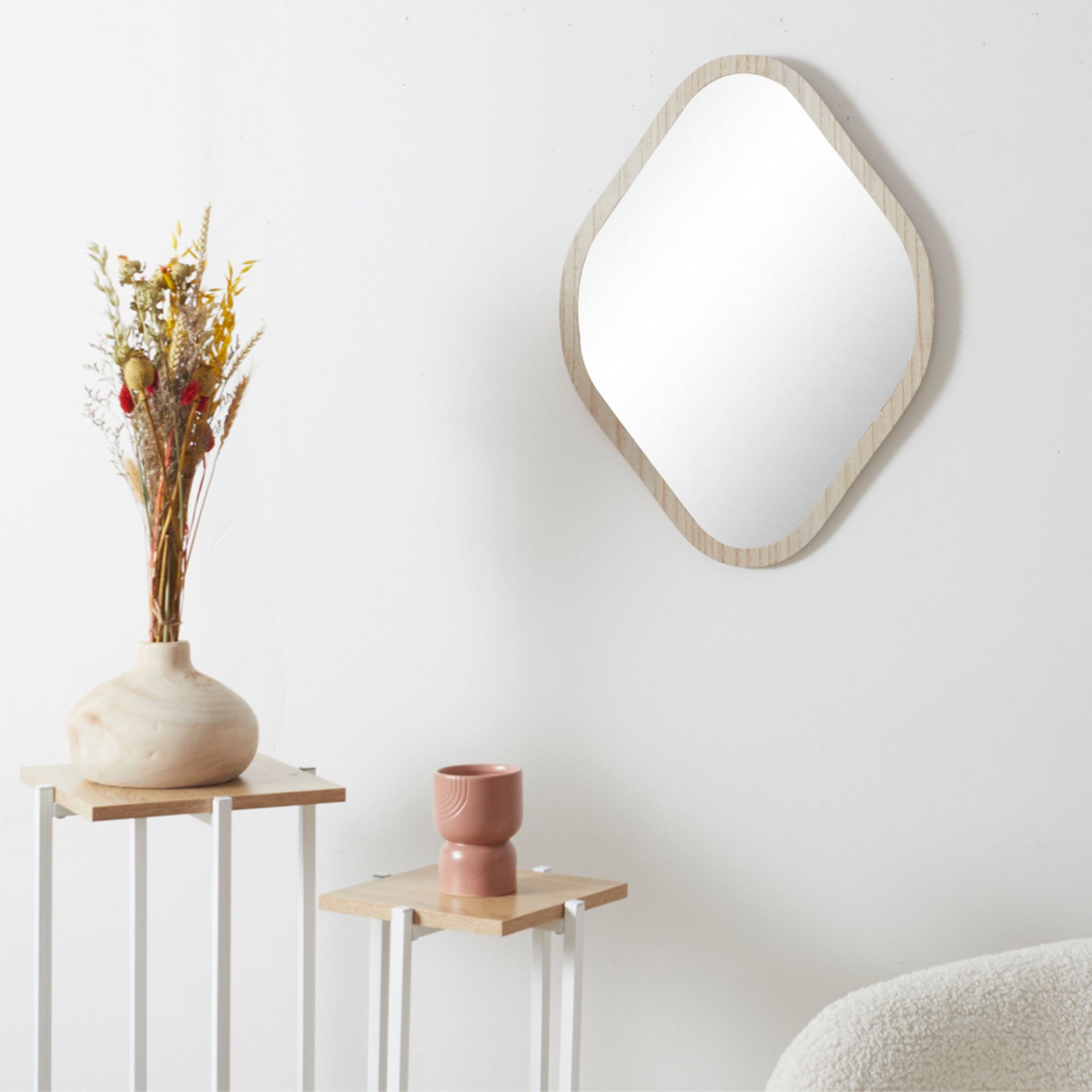 Espejo de pared con marco de madera 40x60cm