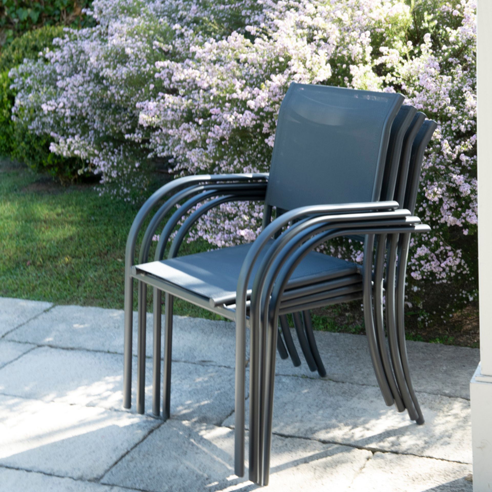 Silla de jard&iacute;n de aluminio y textiline gris 55x68x86cm