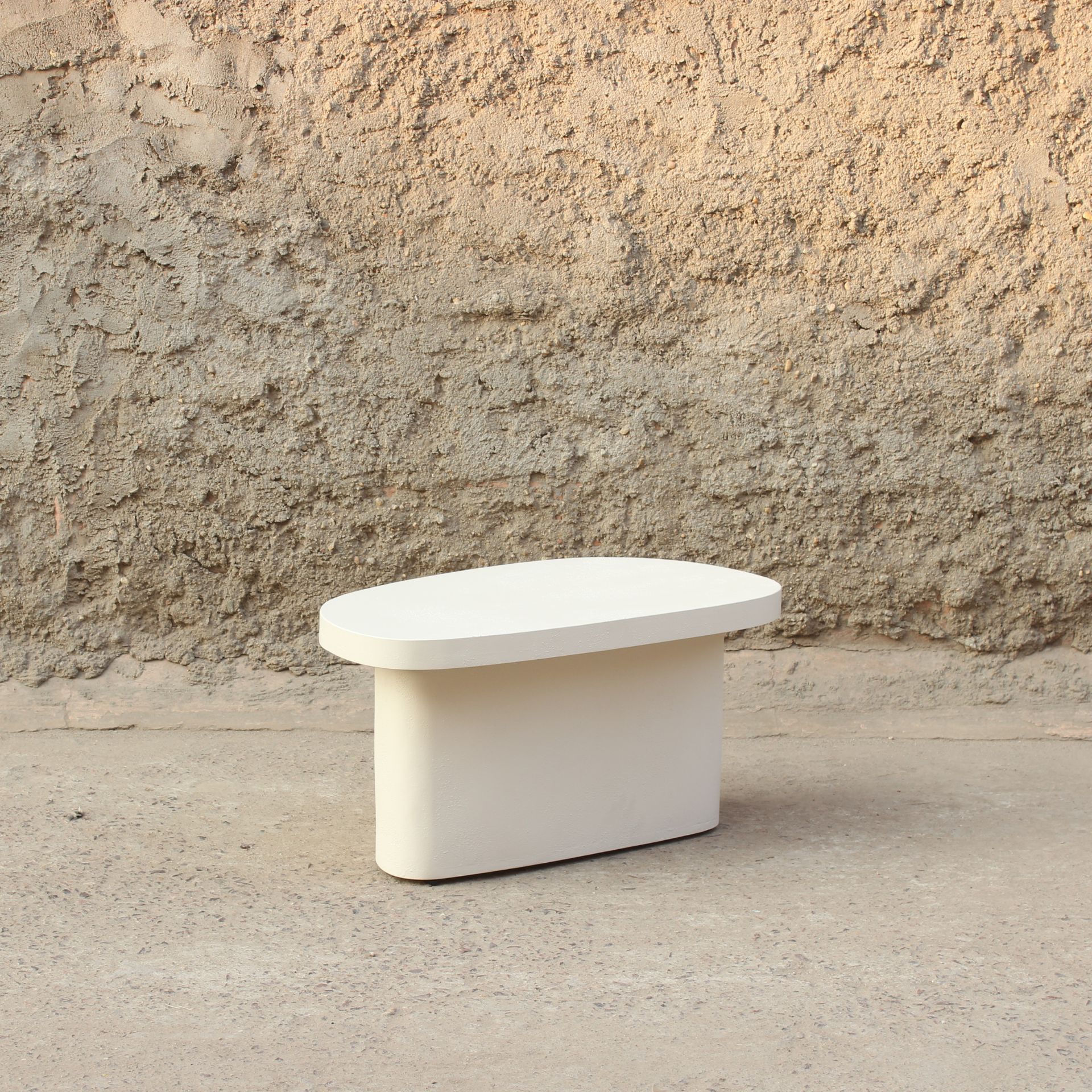 Mesa auxiliar de microcemento Balin 70x40x35cm Clau&Chloe