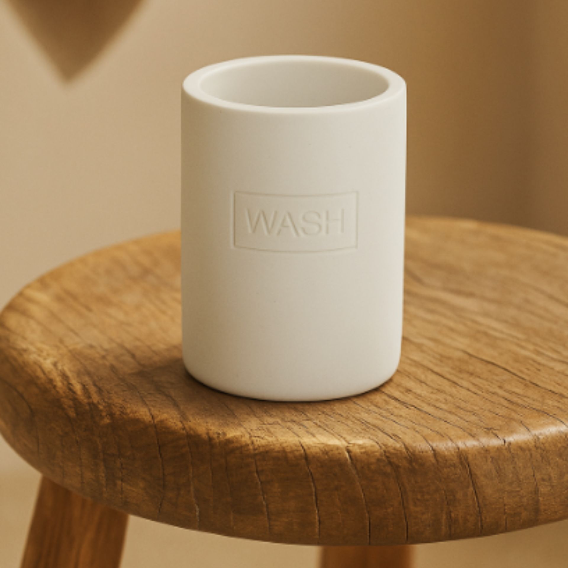 Vaso portacepillos de resina blanco Sada