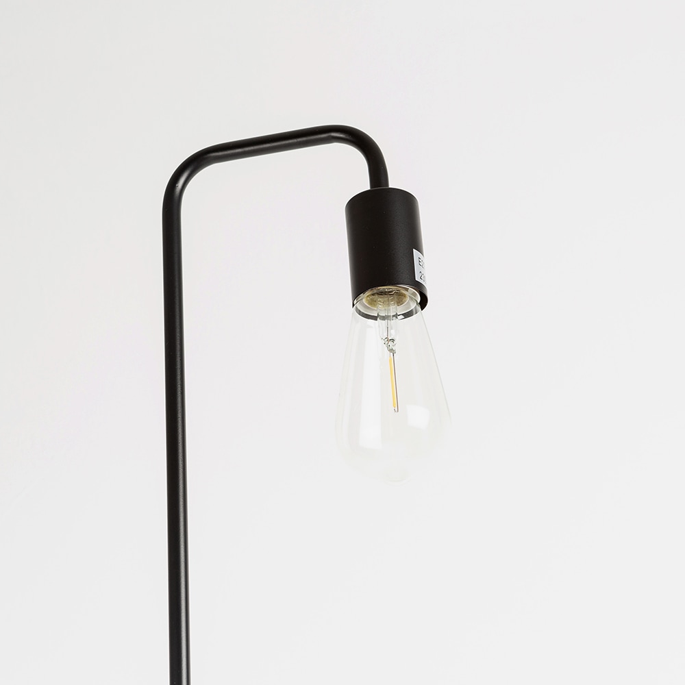 L&aacute;mpara de pie negra de metal Kobe 150cm
