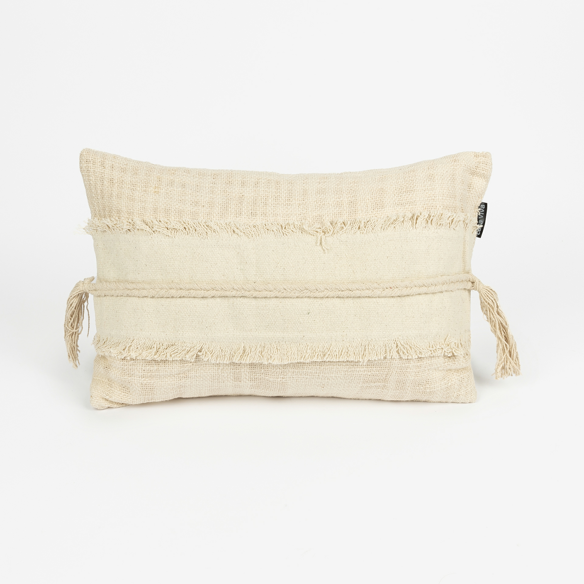 Funda de coj&iacute;n blanco de algod&oacute;n flecos 30x45cm