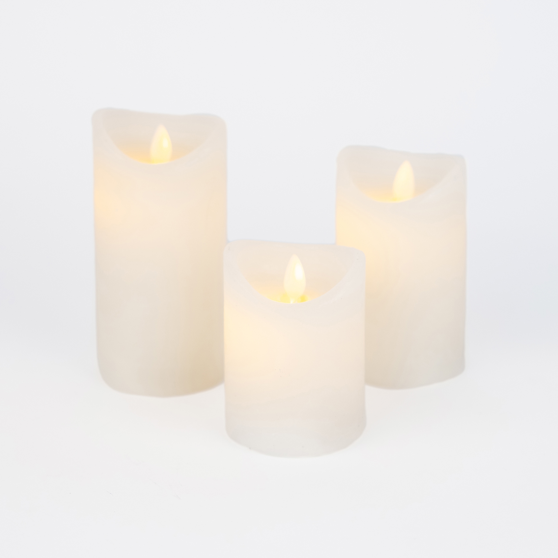 Set de 3 velas LED marfil con Mando Ø7cm