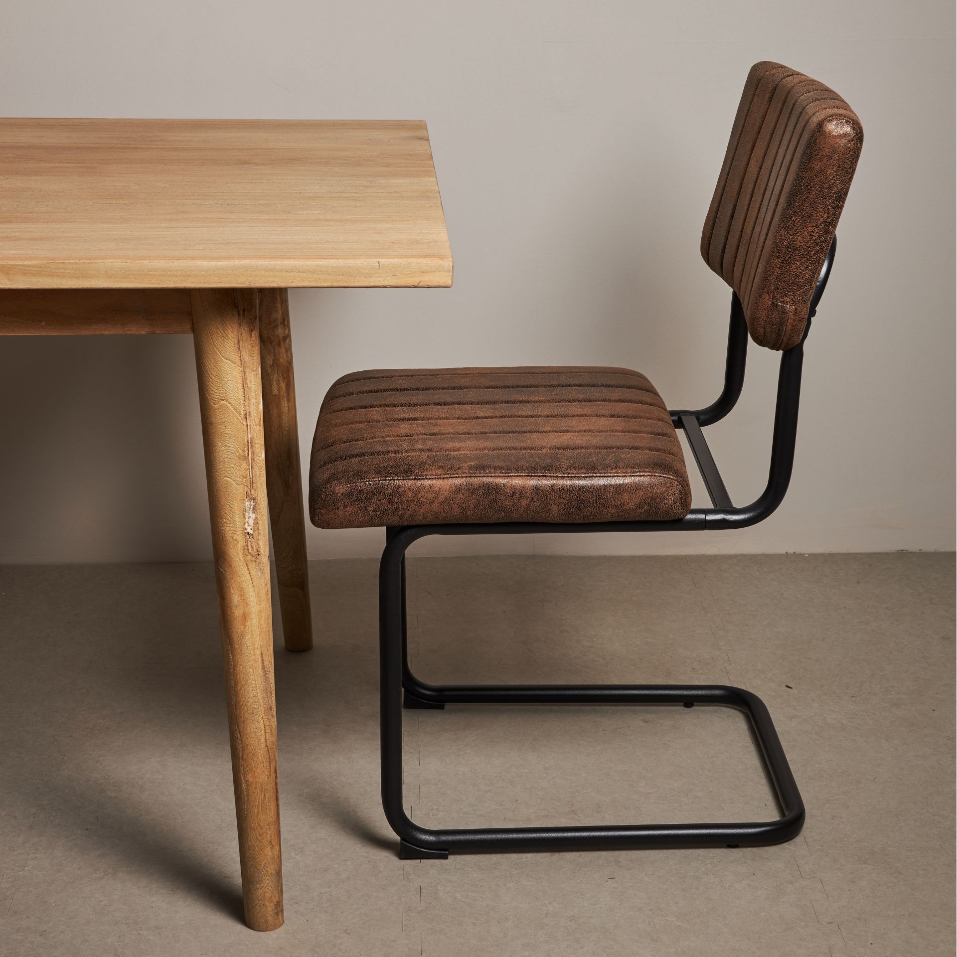 Silla de comedor marrón Natalia 46x59x86cm