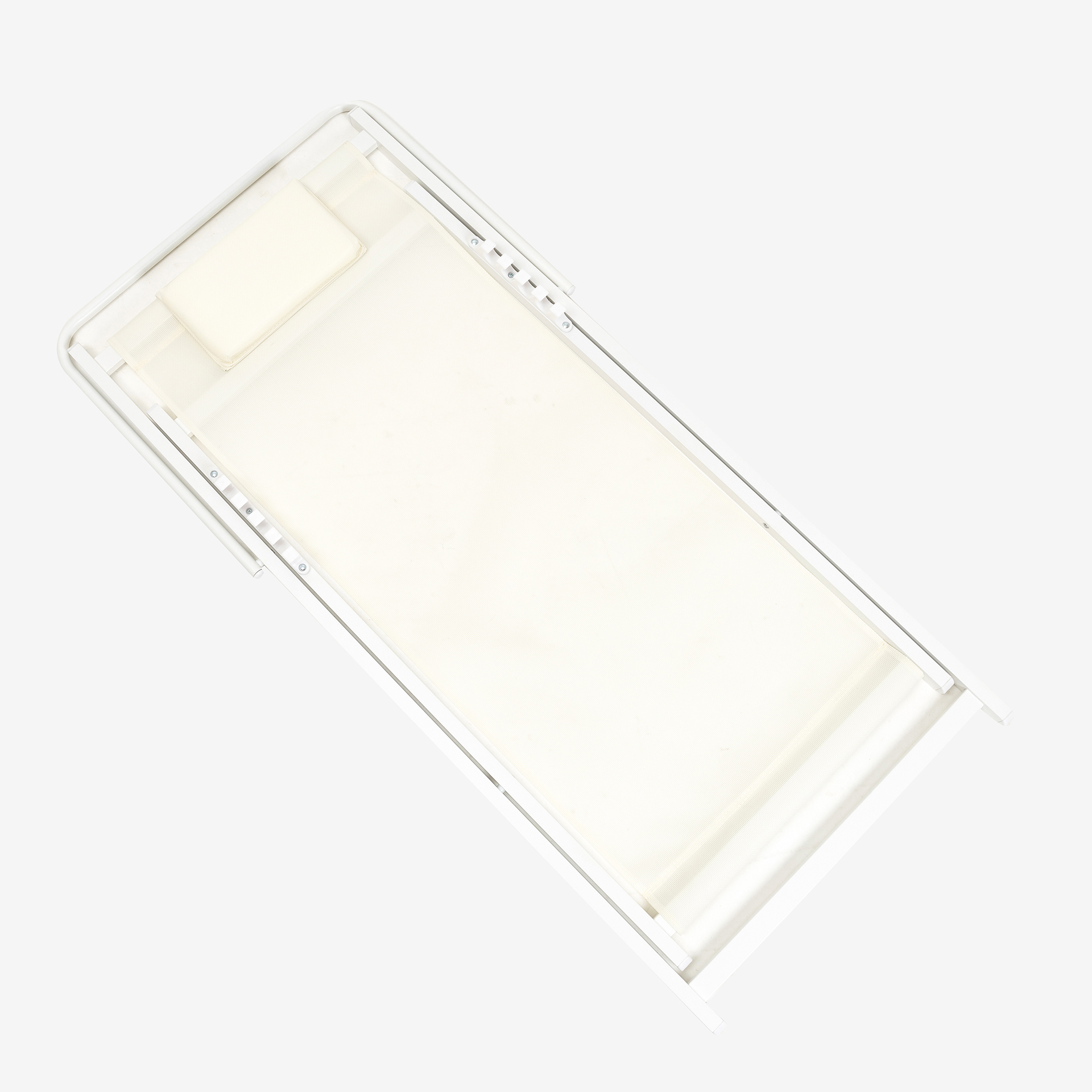 Hamaca reclinable de aluminio y textiline blanca 104x58x76cm