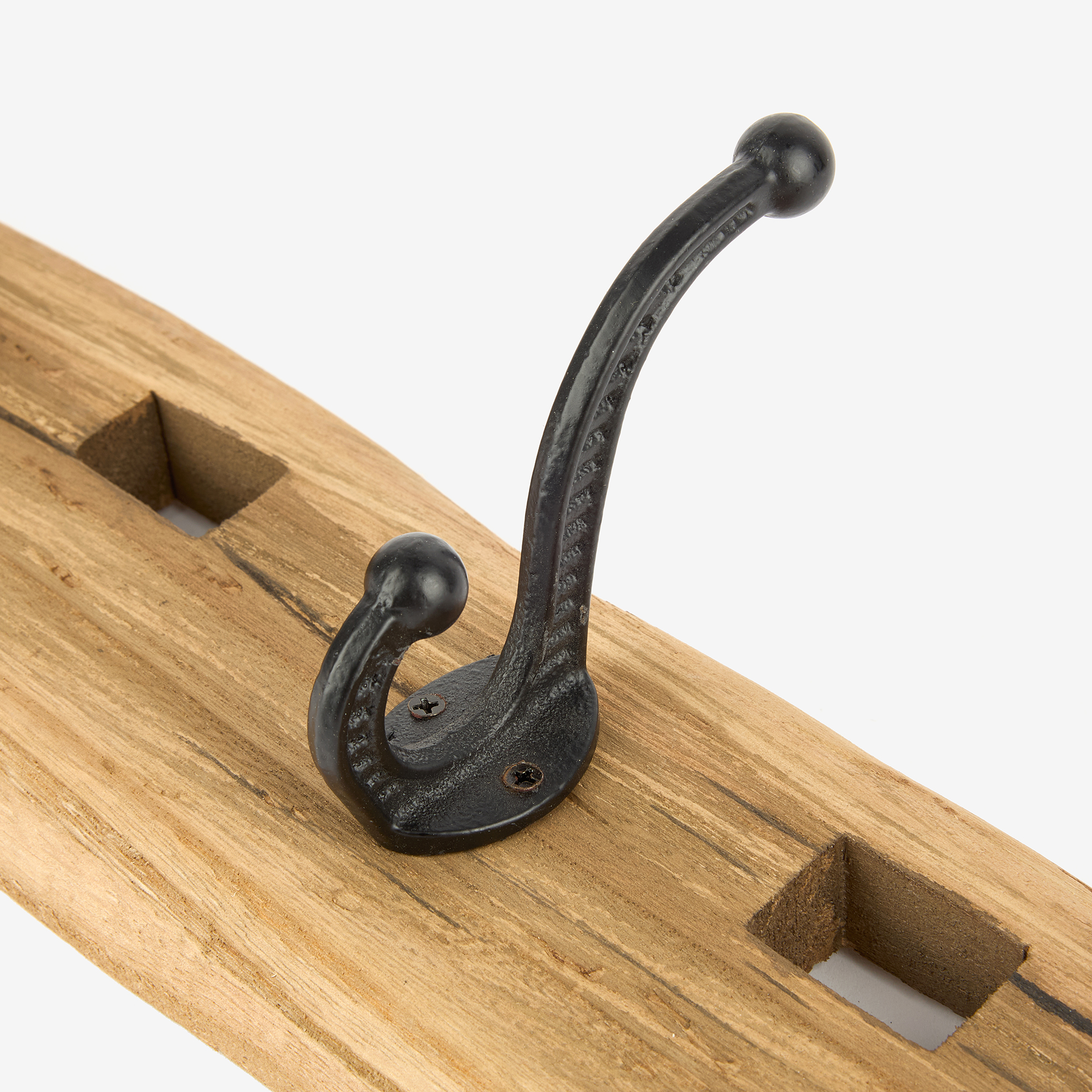 Perchero de pared de madera con 3 ganchos 75x13,5cm