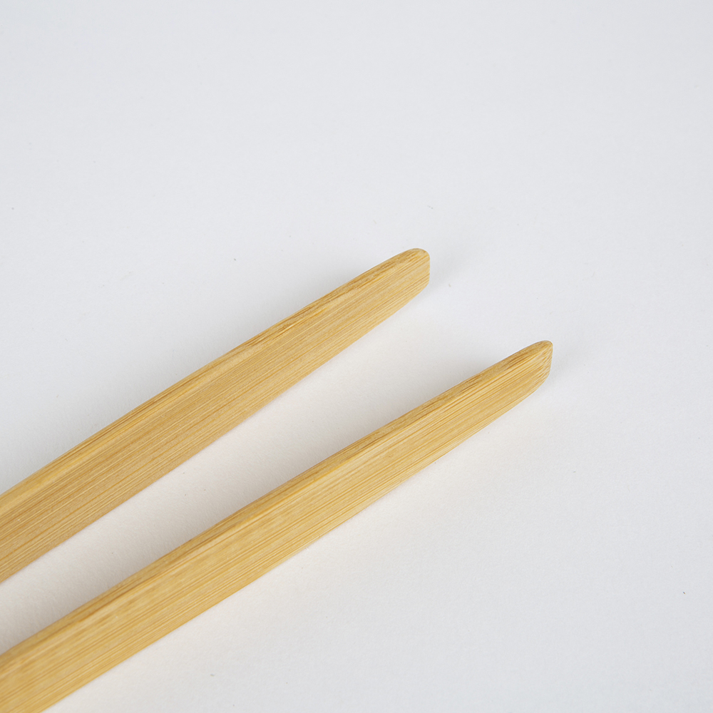 Pinza multiusos de bamb&uacute;