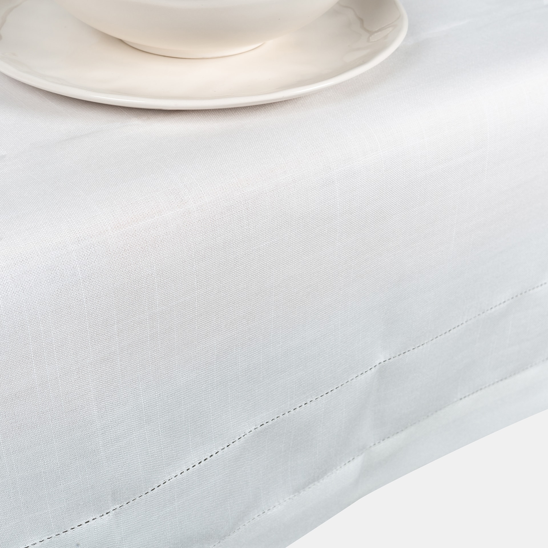 Mantel básico blanco 150x150cm