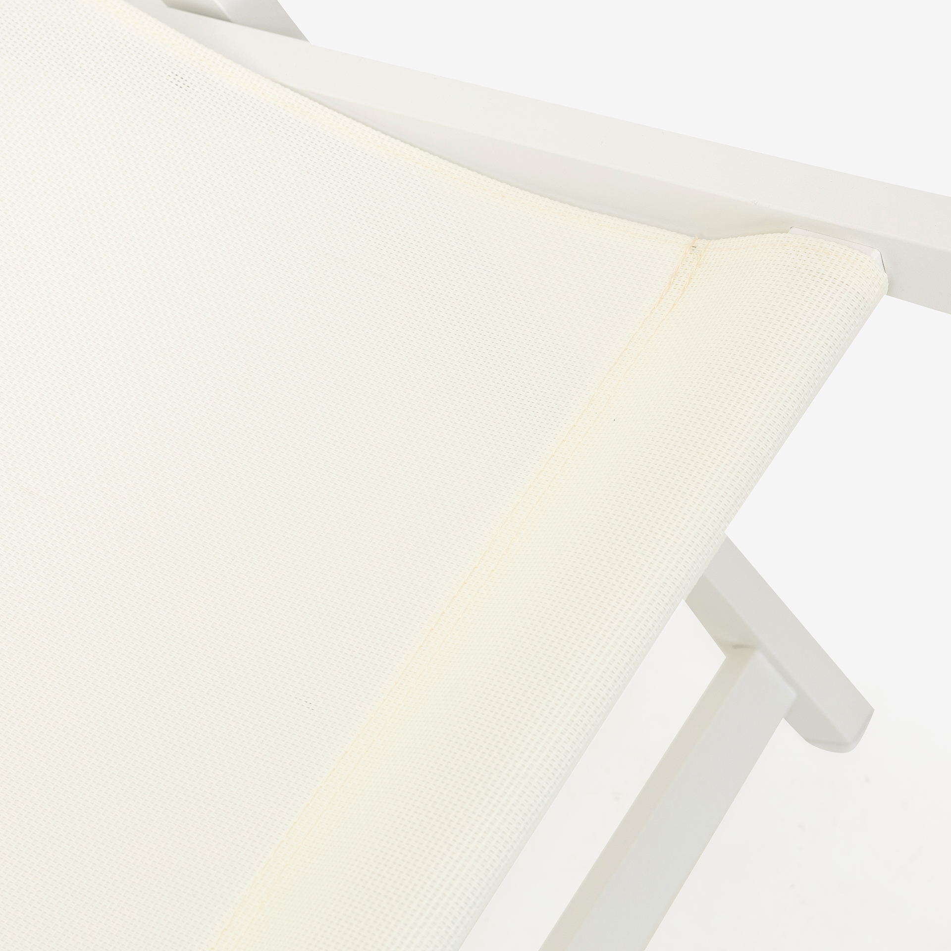 Hamaca reclinable de aluminio y textiline blanca 104x58x76cm