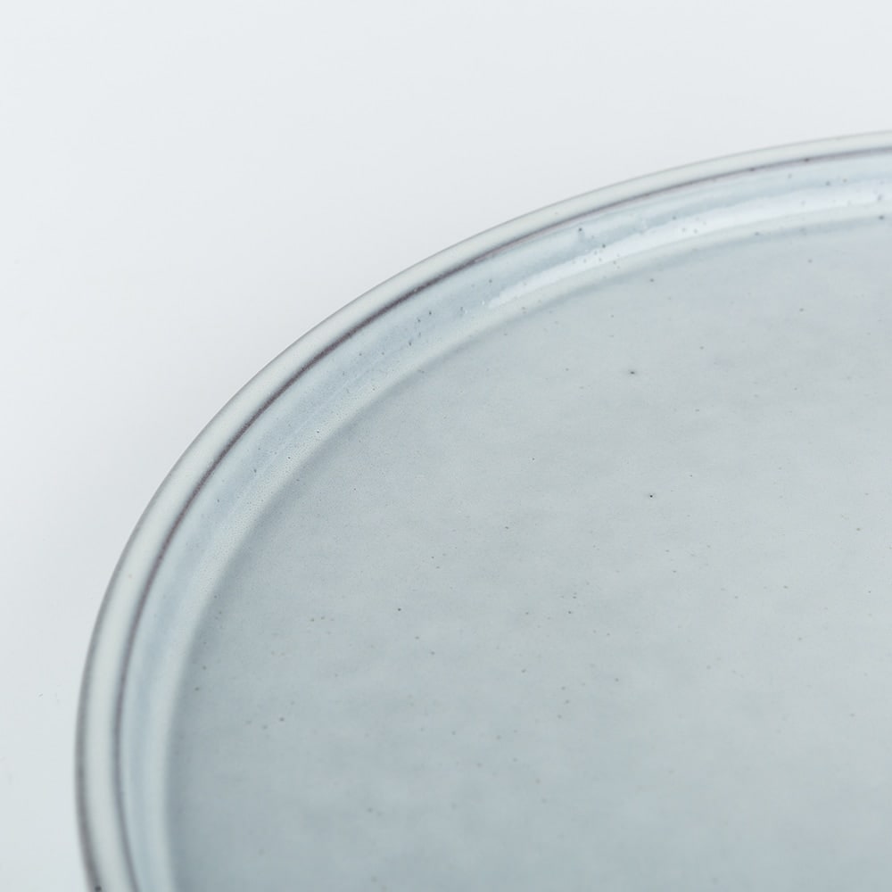 Plato llano de gres gris Pruit &Oslash;28cm