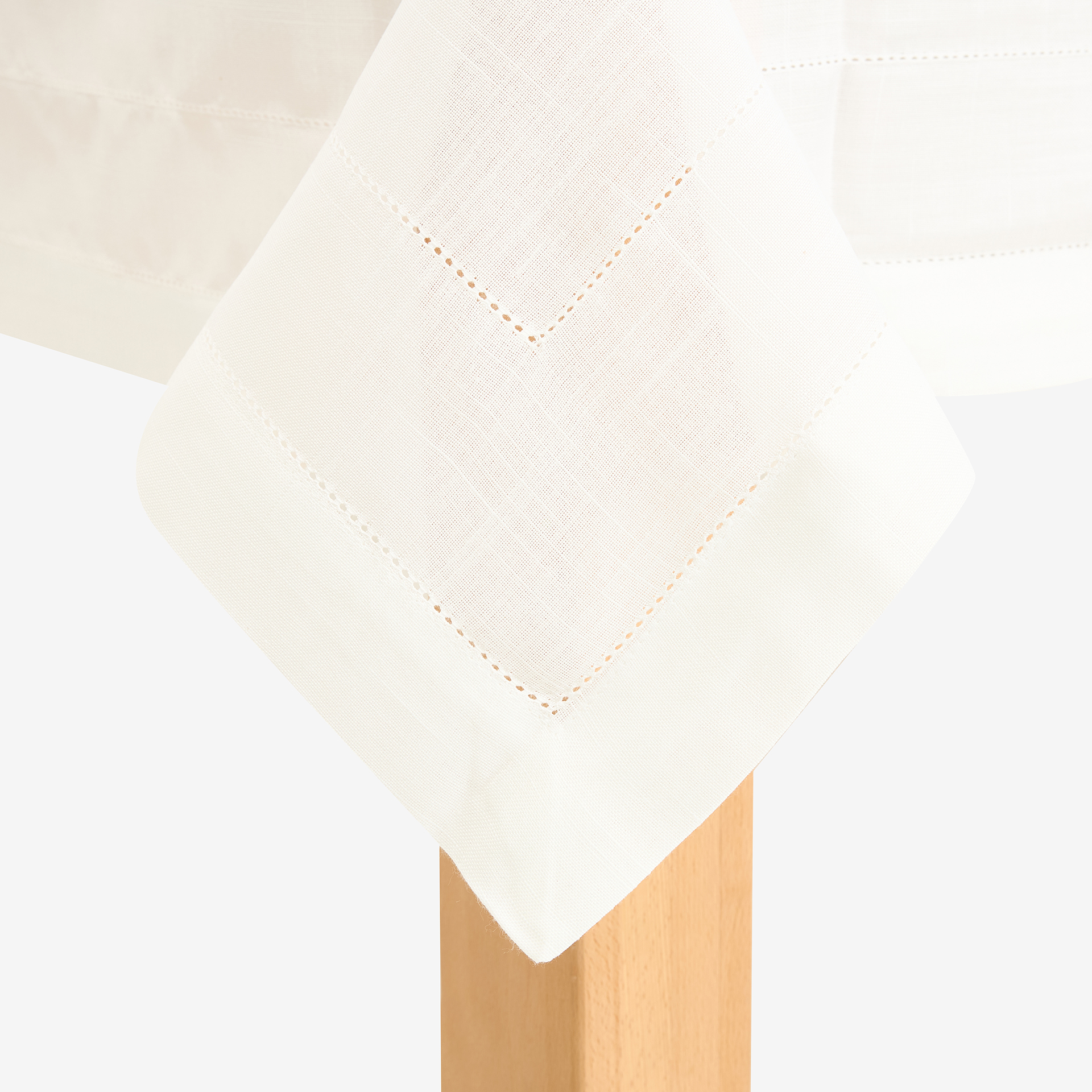 Mantel básico blanco 150x250cm