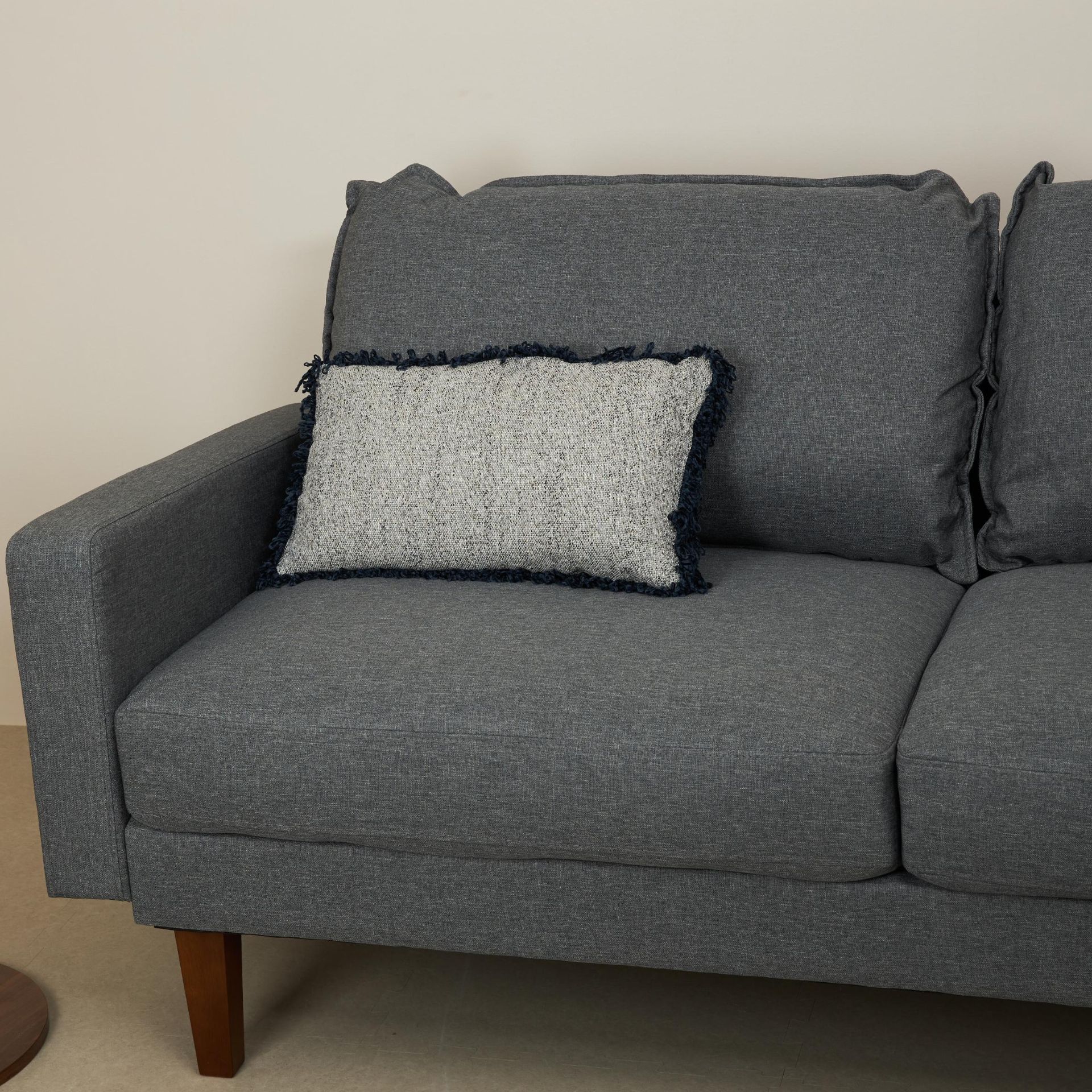 Coj&iacute;n de algod&oacute;n reciclado tinta Alice 50x30cm Clau&Chloe