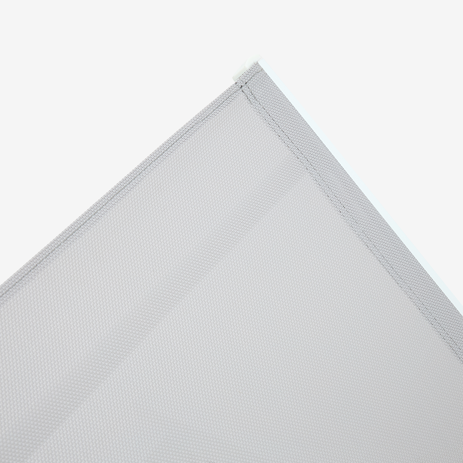 Tumbona reclinable de aluminio con ruedas blanca 64x200x89cm