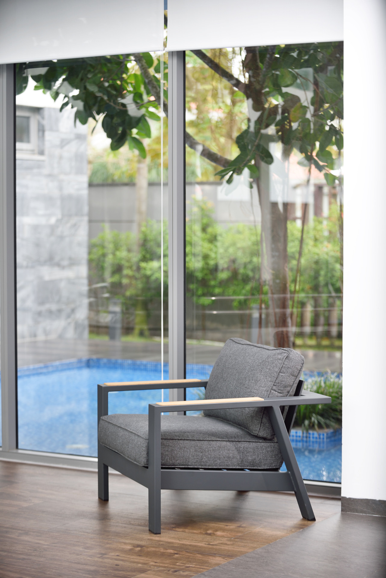 Butaca de jardín gris de aluminio 87x89x65cm