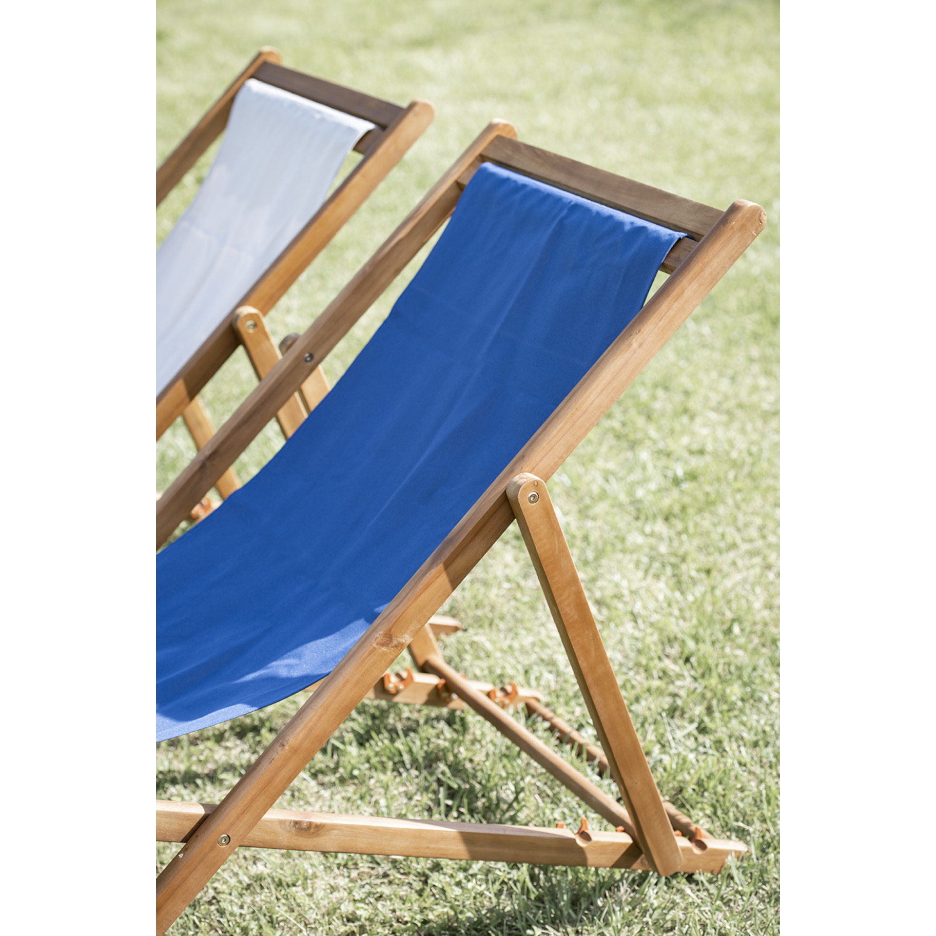 Hamaca de madera de acacia azul Margaret 106x60x80cm