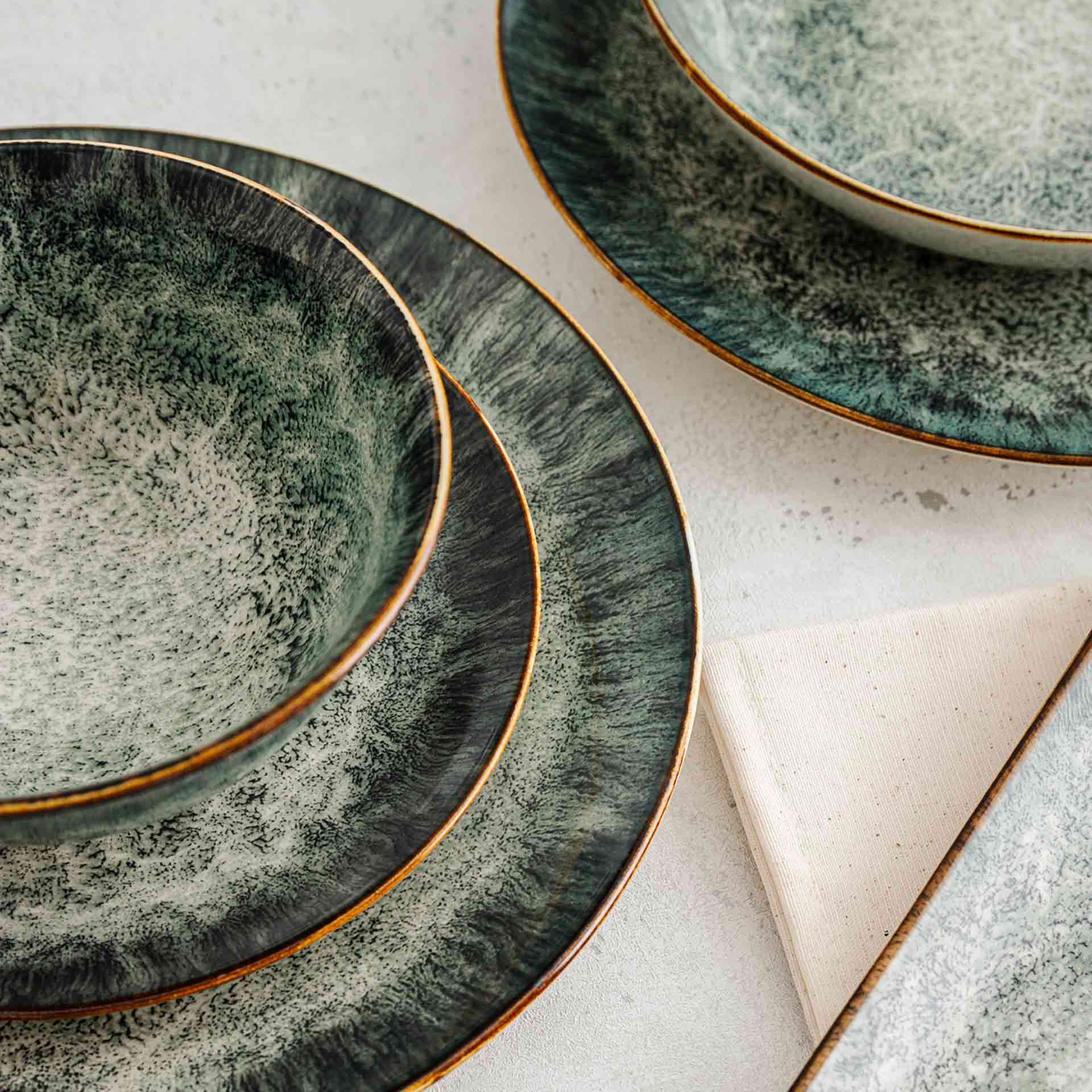 Plato llano de porcelana Moon 27cm