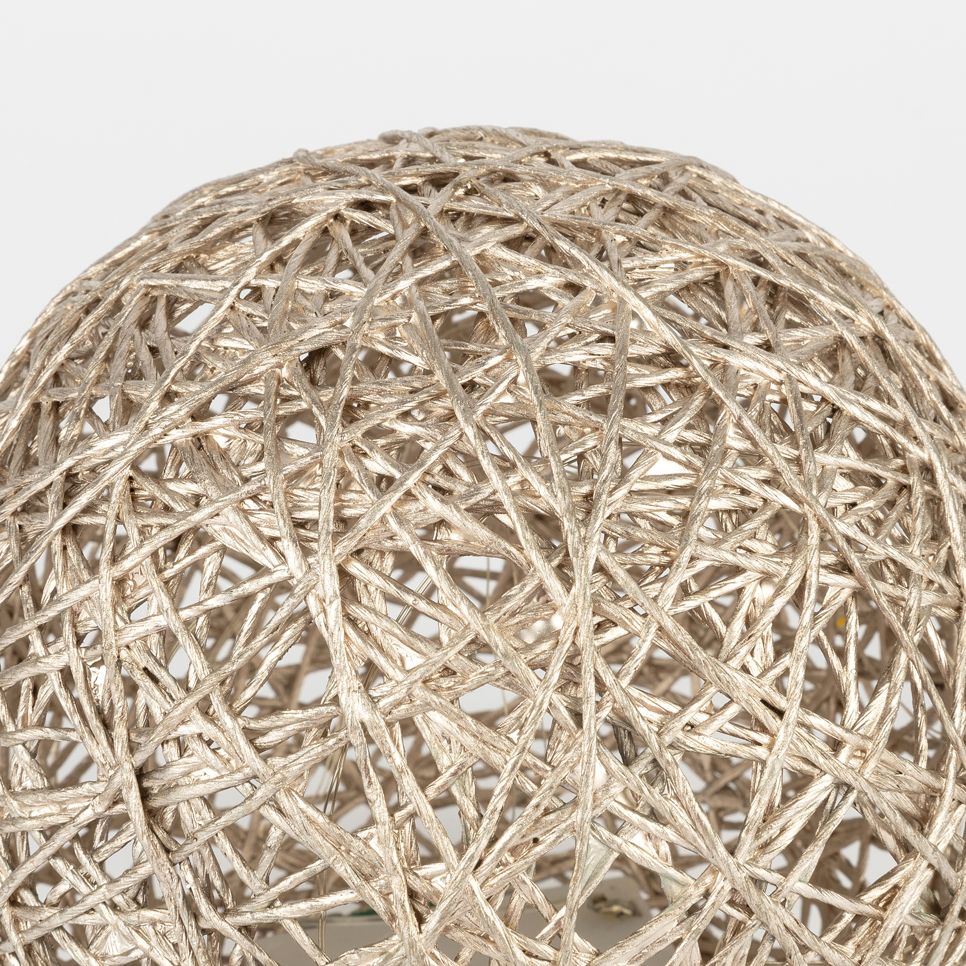 Bola decorativa de rafia dorada con luz LED Luys Ø15cm