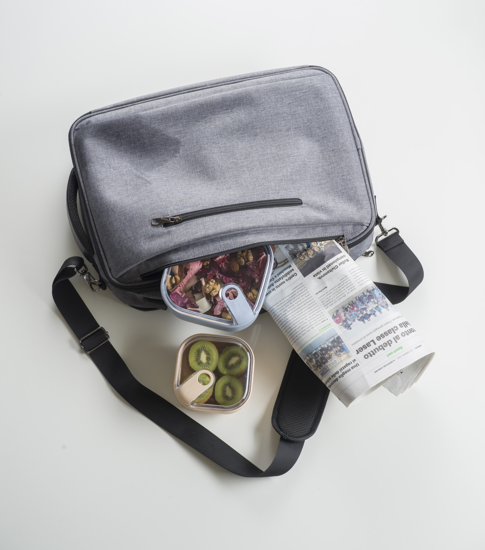 T&aacute;per herm&eacute;tico plano de PP gris Pull Box 1L