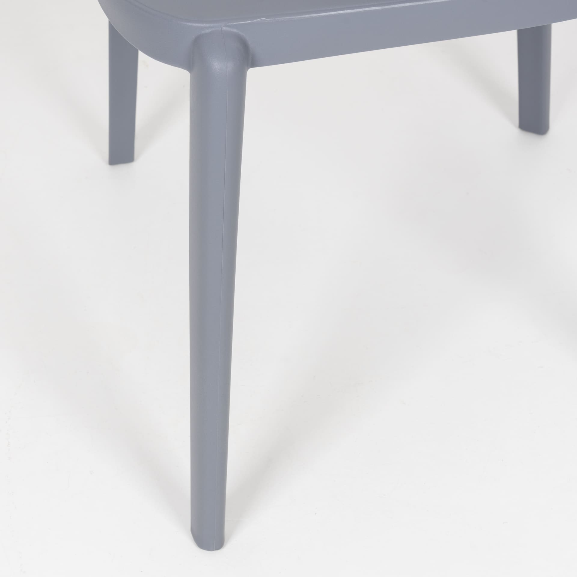 Silla de comedor apilable gris Daniela 50x49cm