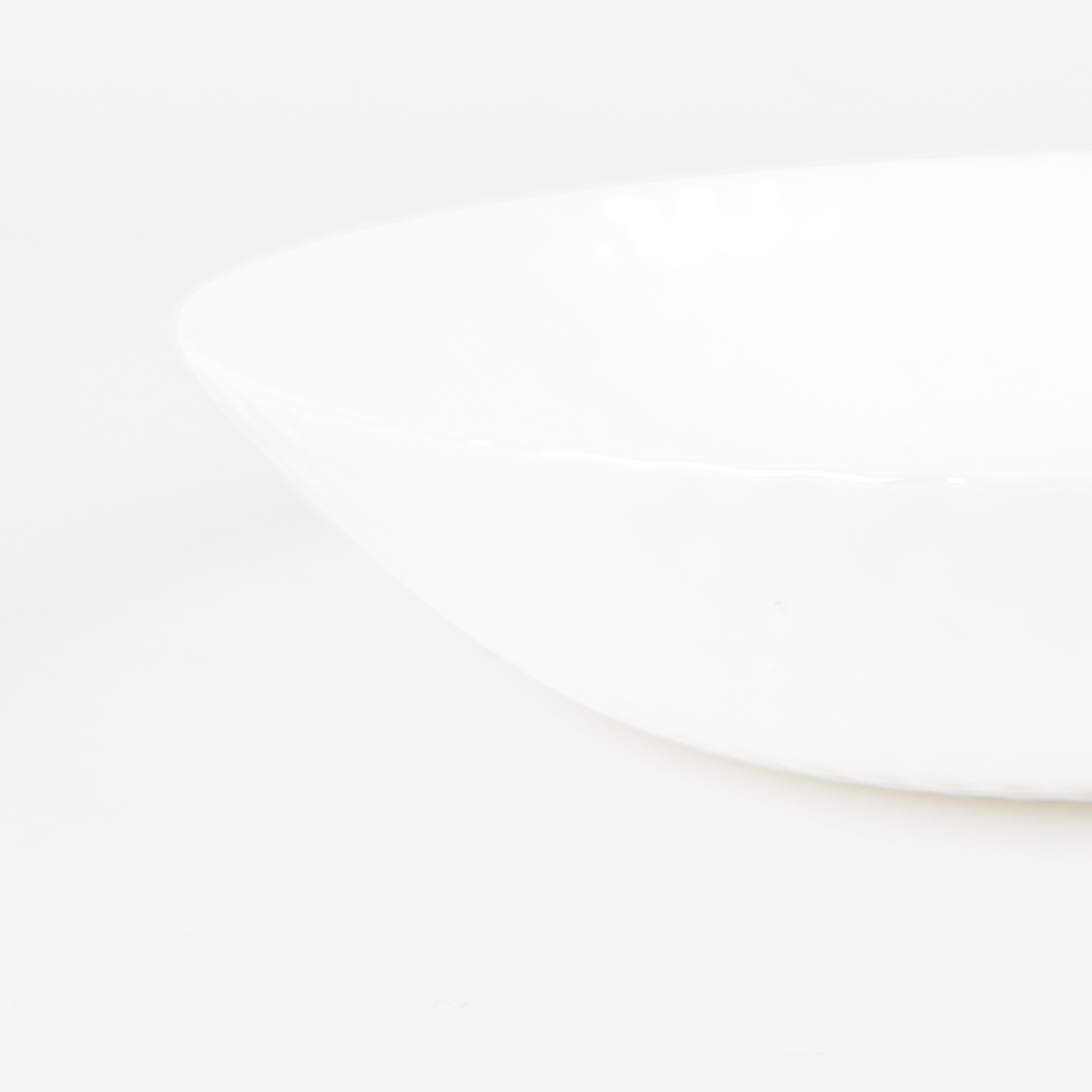 Vajilla de porcelana de 18 piezas blanca de arcopal Yelen