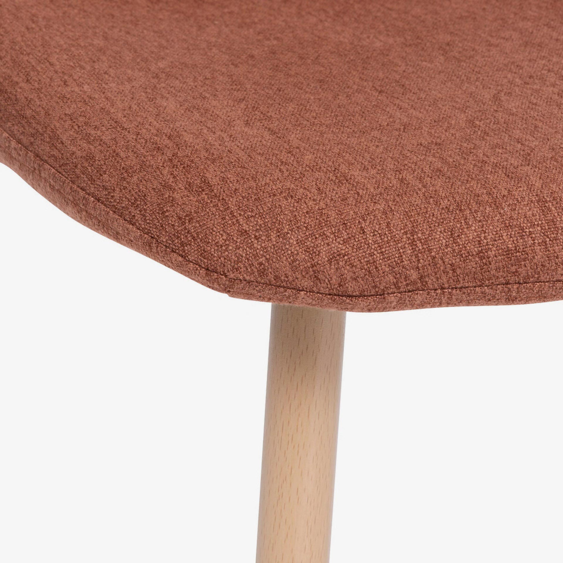 Silla de comedor &aacute;mbar con patas de metal efecto madera Navel 