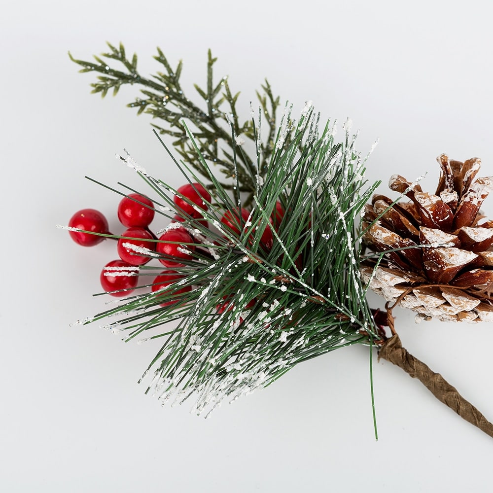 Rama de pino con frutos rojos y piña 20cm