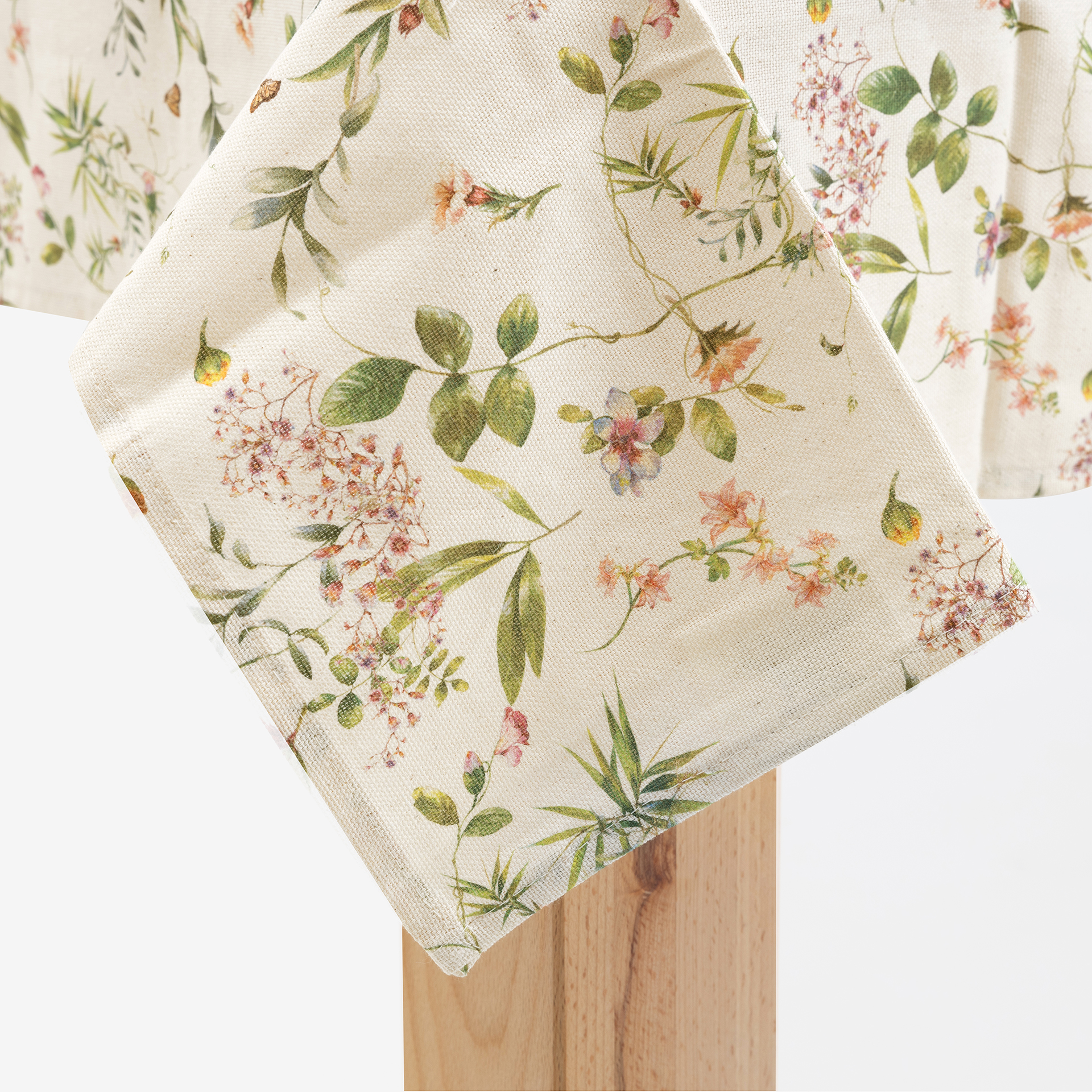 Mantel de algod&oacute;n reciclado con estampado de flores 135x200cm