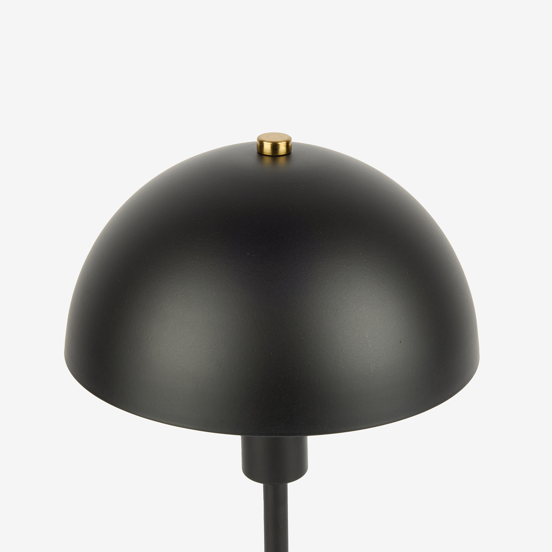 L&aacute;mpara de mesa negra de metal Jeyne 18x36cm