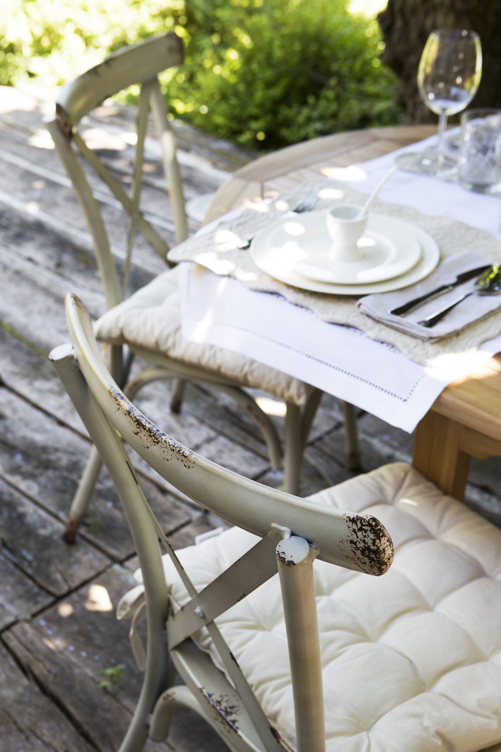 Set de 4 hueveras de porcelana