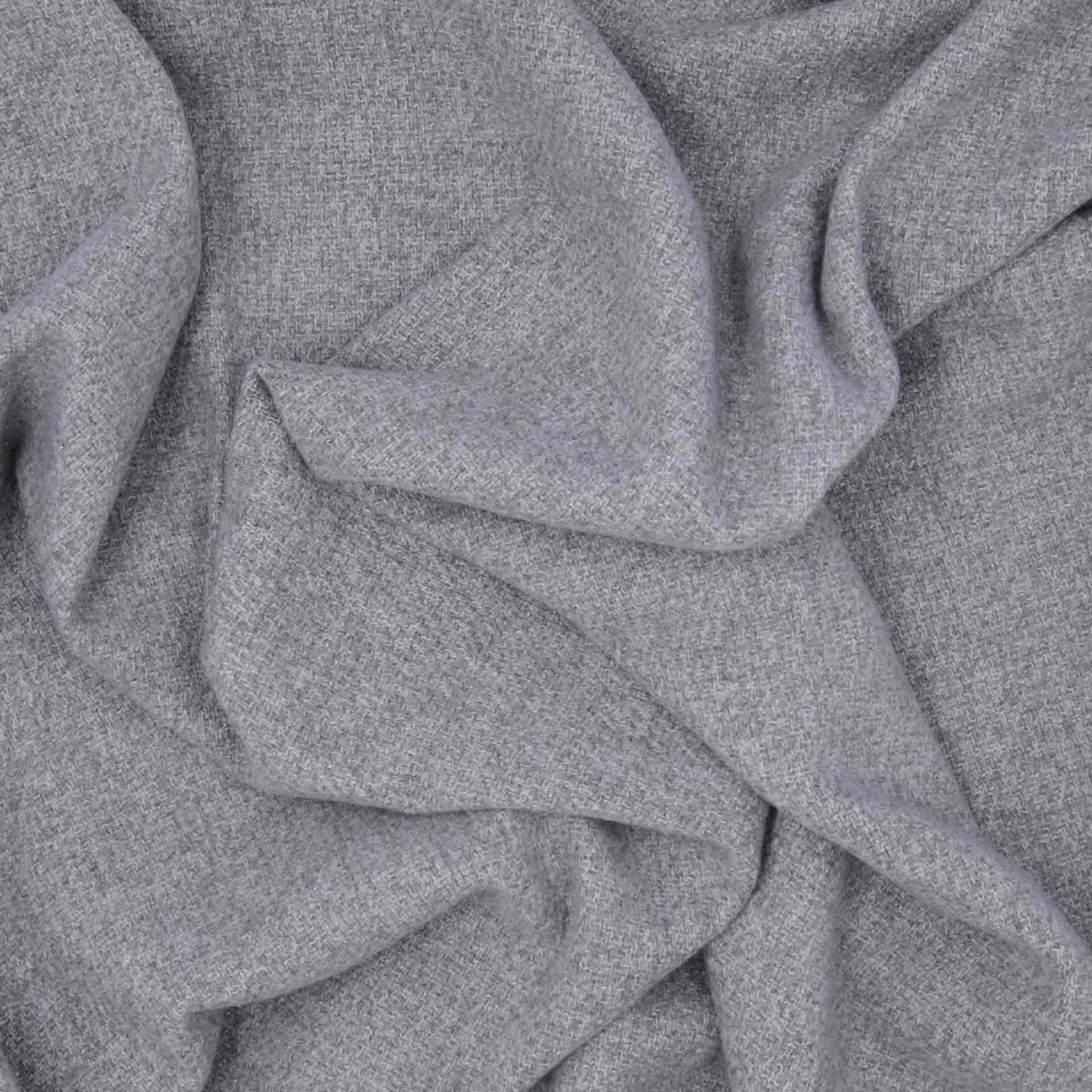 Manta efecto cashmere gris Serel 130x150cm