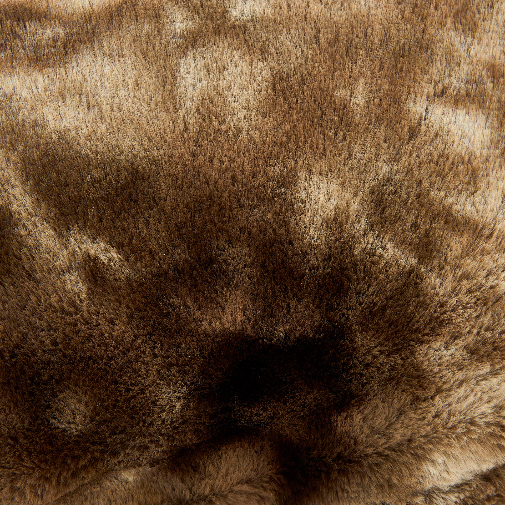 Funda de cojín de franela marrón Yakutia 45x45cm